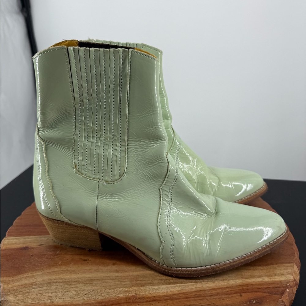 Free People New Frontier Chelsea Boots mint green patent leather‎ finish 40 9.5